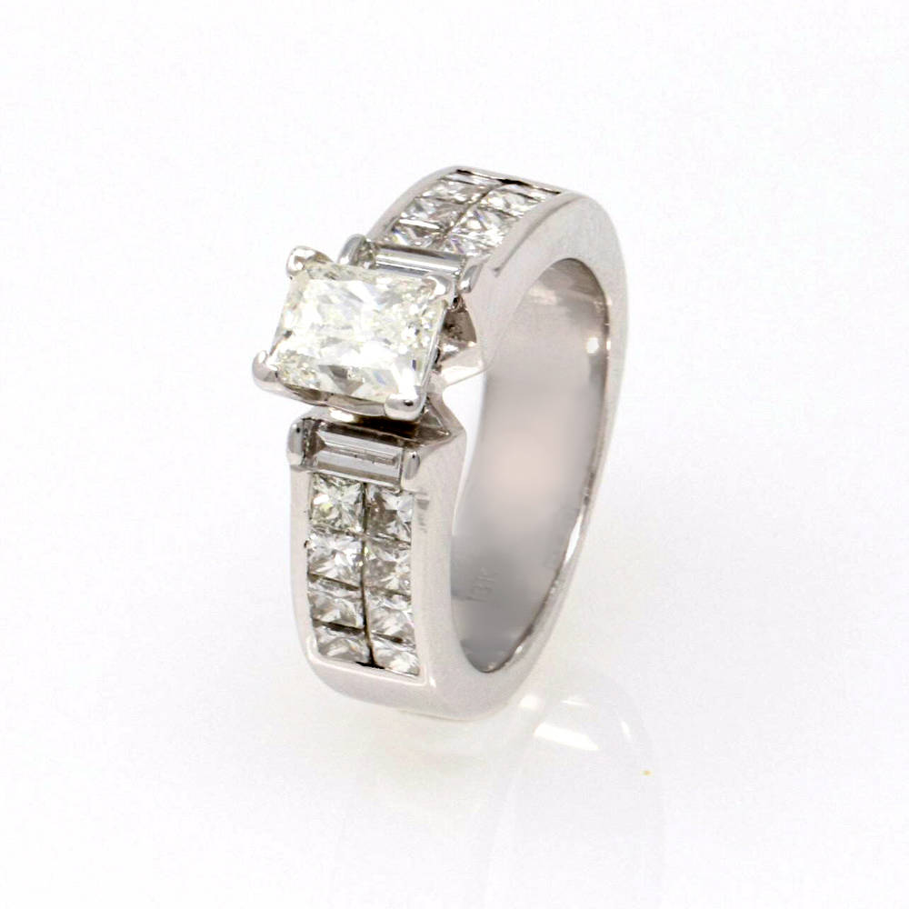 Elongated Princess-Cut Engagement Ring 2.44ct