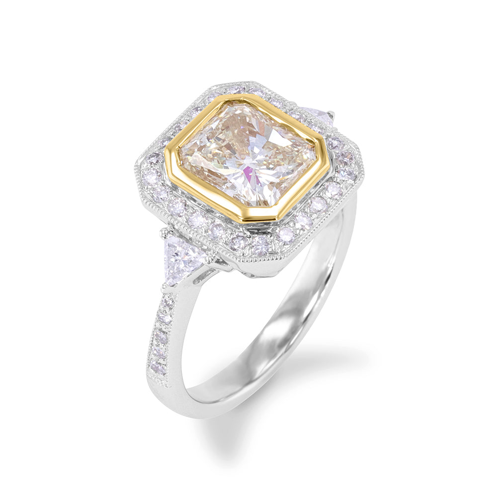 Fancy Yellow Radiant Cut Diamond Ring 2.58ct