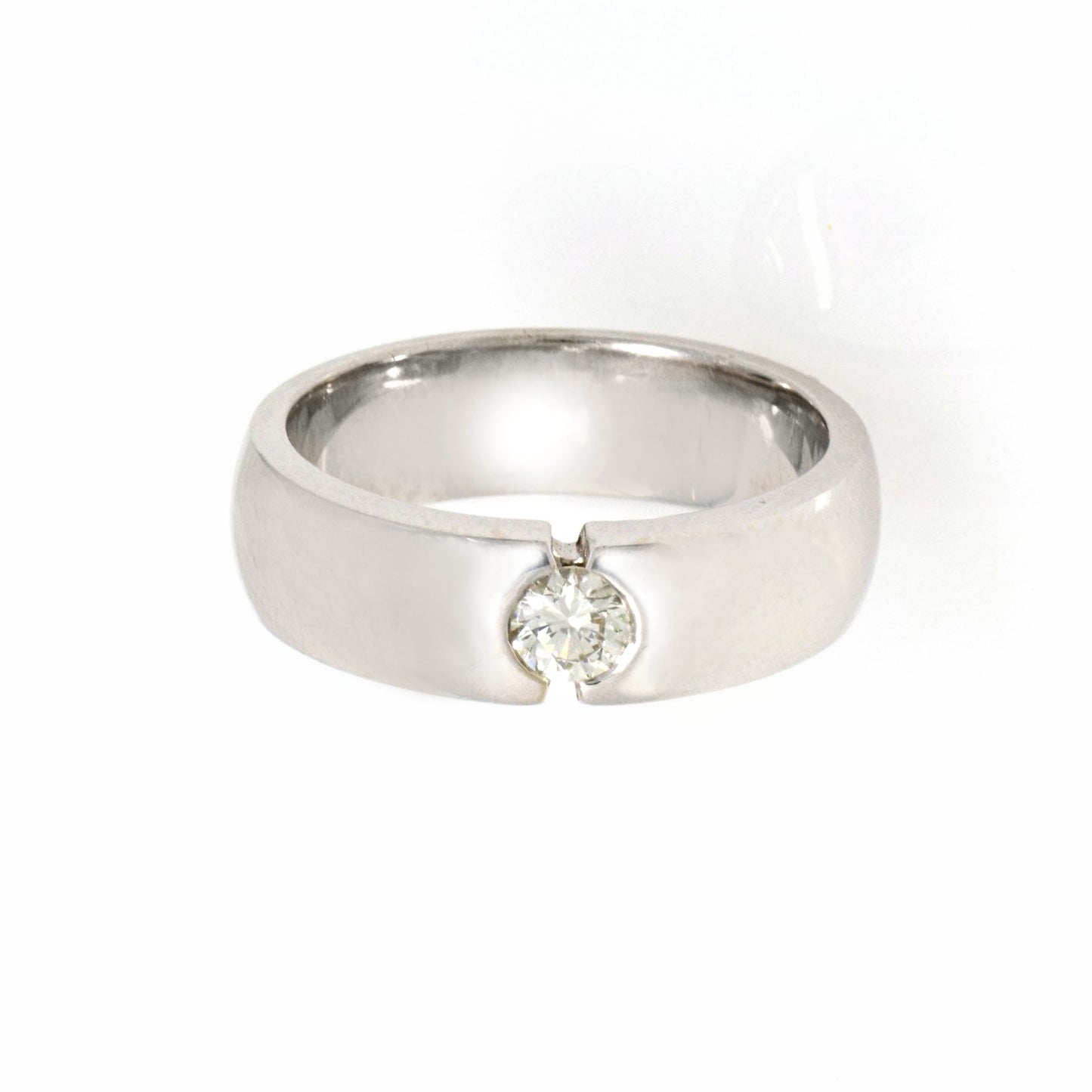 Classic Solitaire Diamond Band 0.40ct