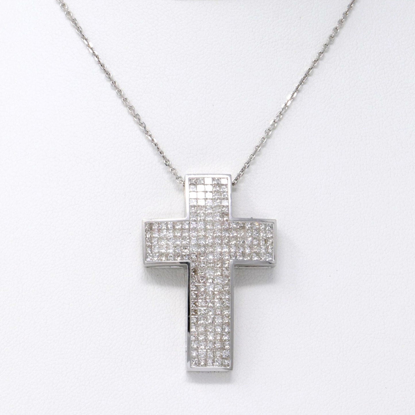 Invisible-Set Cross Pendant 4.32ct