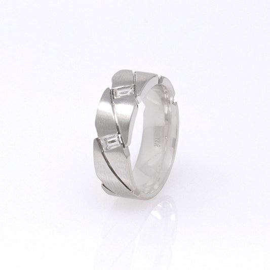 Mod Baguette Band 0.67ct