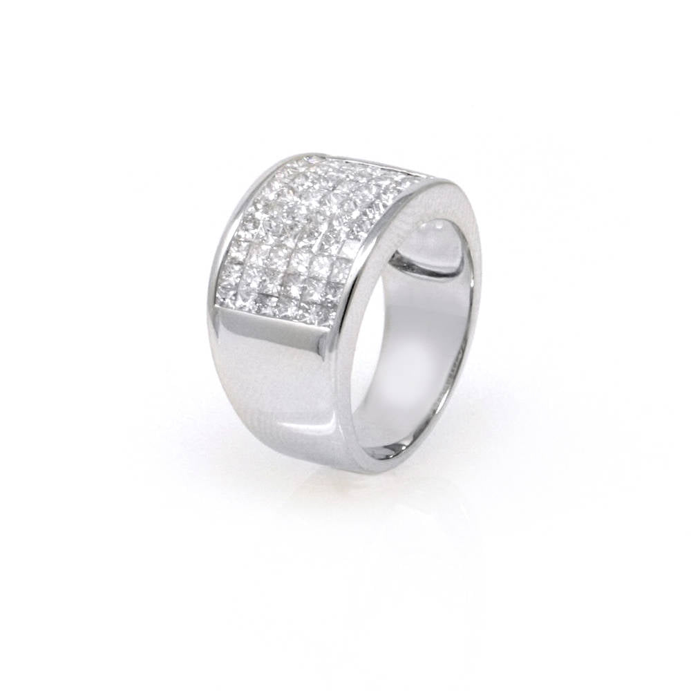 Invisible-Set Tapered Diamond Ring 1.80ct